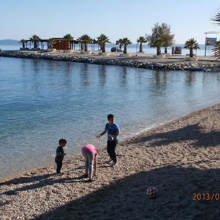 Apartment Studio Mia-Beach In Split Exterior foto